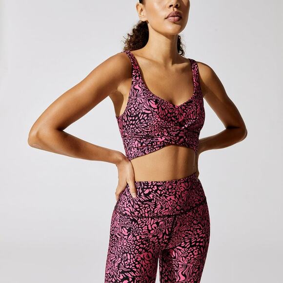 Carbon38 Other - Carbon38 Electric Pink Leopard Printed Sports Bra Soze Small